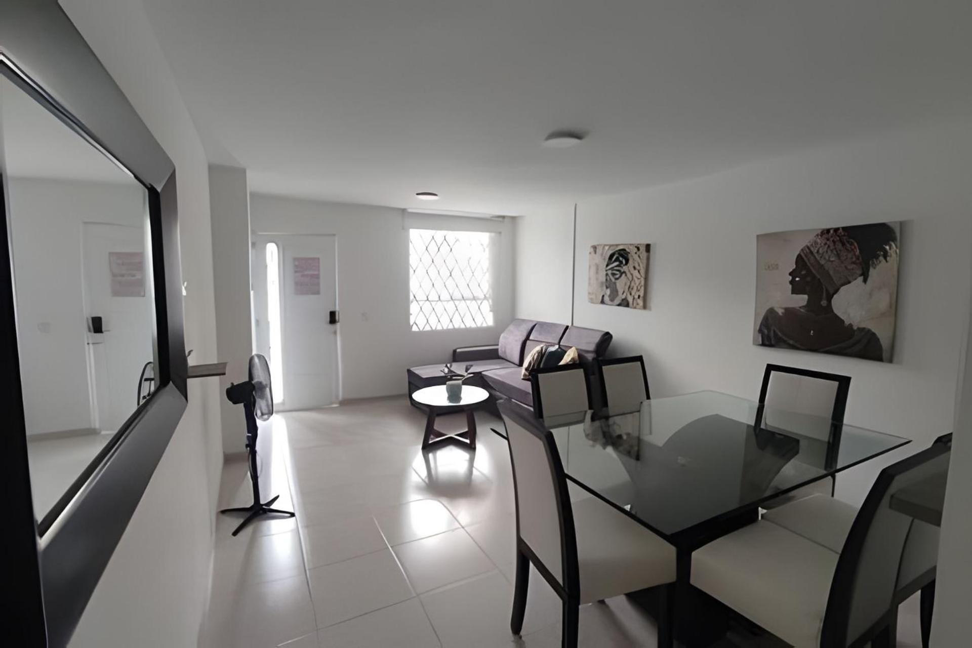 Amplios San Fernando Cerca A Centros Medicos Apartment Cali