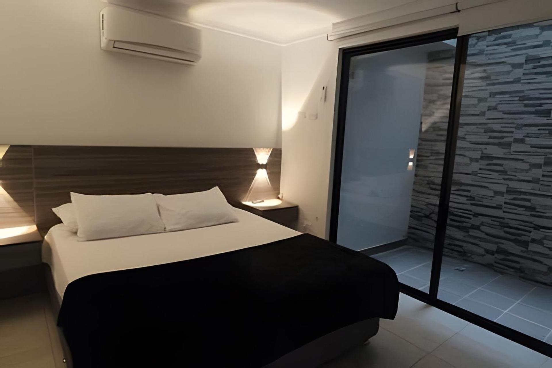 Amplios San Fernando Cerca A Centros Medicos Apartment